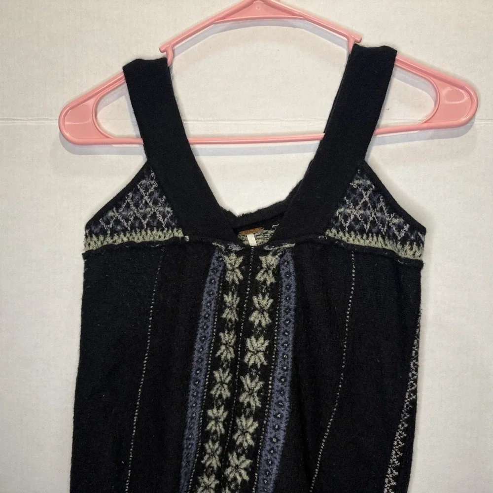 Free People Y2K Women's Size M Wool Blend Nordic Knit Sleeveless Sweater Top